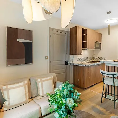 Apartment Eiffel Tower - For 4 People Paris